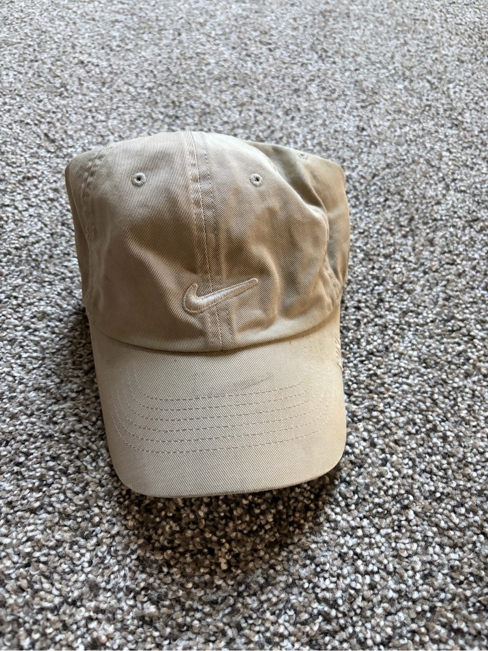 Nike Men's Tan Swoosh Cotton Baseball Cap